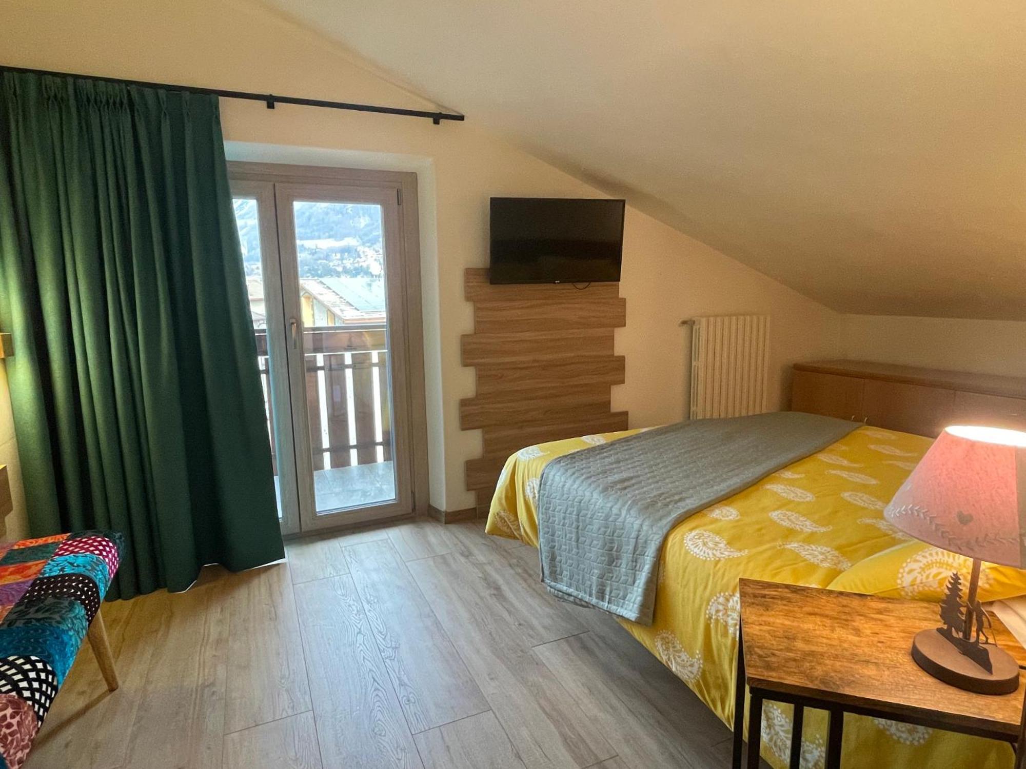 Residence S Lucia - Appartamenti Alle Porte Di Bormio فالديسوتو المظهر الخارجي الصورة